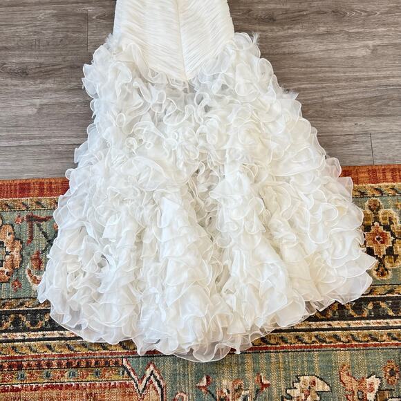 Mac Duggal Couture White High-Low Beaded Ruffle Feathers Prom Dress Gown (Sz 4) - Picture 11 of 16